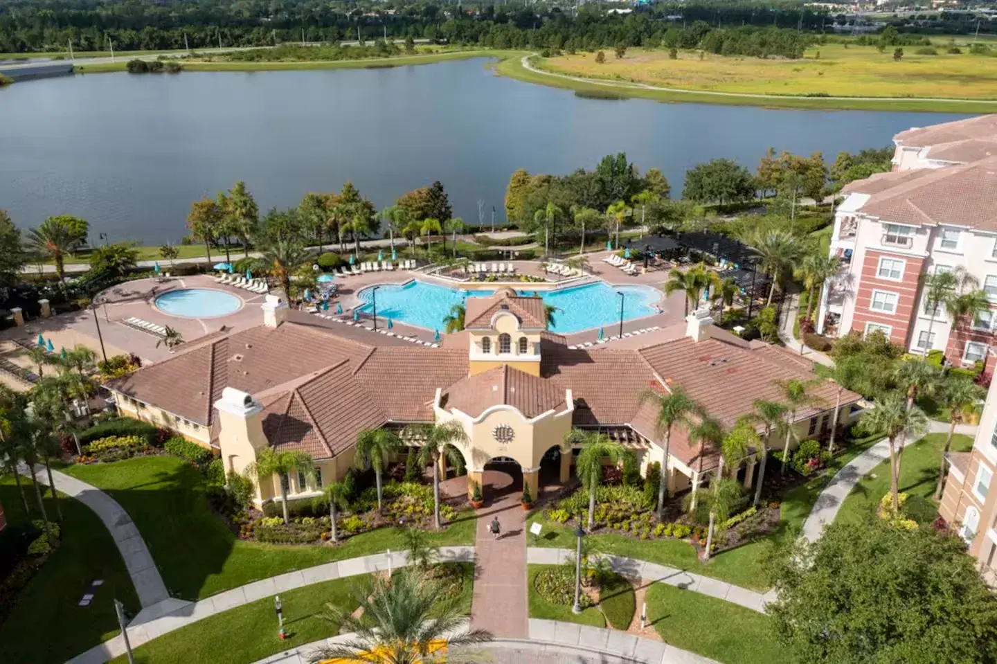 Vista Cay — CVH-5015TC — Resort Amenities — 3