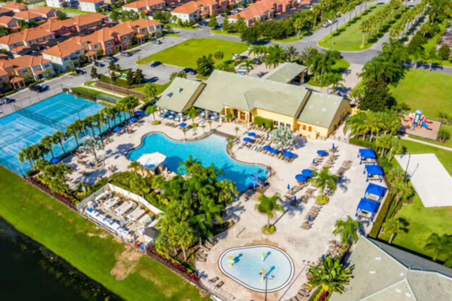Paradise Palms — CVH-8934MP — Resort Amenities — 8