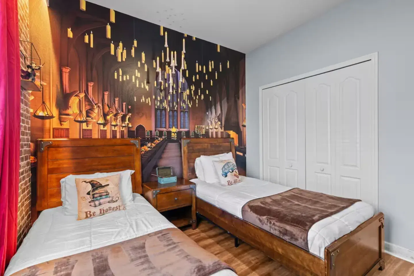 Paradise Palms — CVH-8934MP — 3