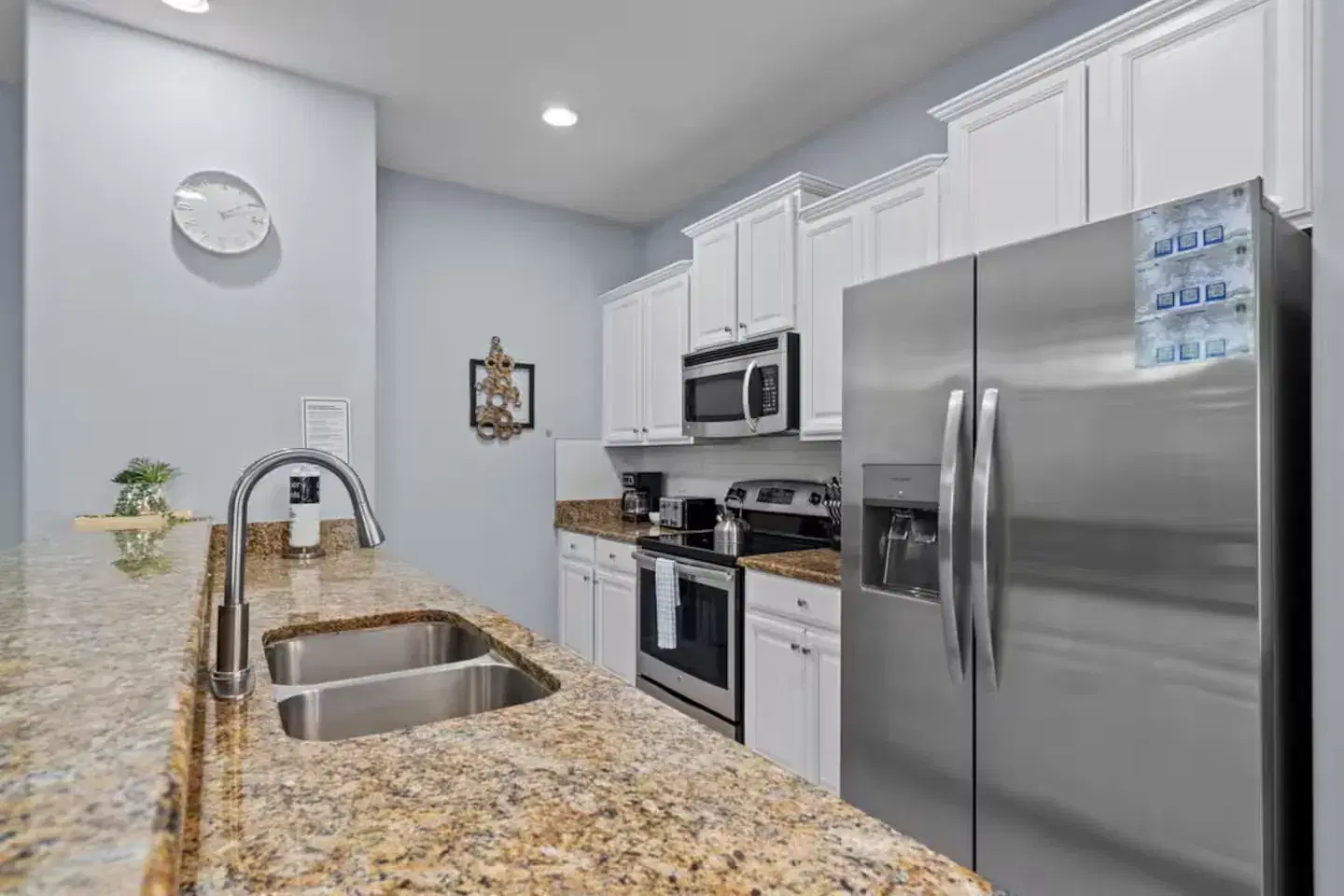 Paradise Palms — CVH-8934MP — 34