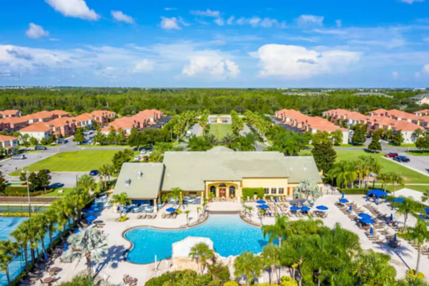 Paradise Palms — CVH-8934MP — Resort Amenities — 10